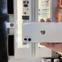 ip 11|موبایل|مشهد, کلاهدوز|دیوار