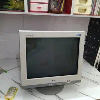 مانیتور قدیمی