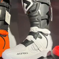 بوت کراس و اندرو اکربیس acerbis