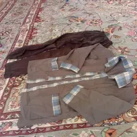 لباس مدرسه|کفش و لباس بچه|رشت, عینک|دیوار