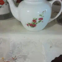 قوری قدیمی|قوری، کتری، قهوه‌ساز دستی|مراغه, |دیوار