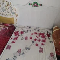 تخت خواب نوجوان با تشک|تخت و سرویس خواب|آبیک, |دیوار