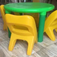 میز و صندلی کودک