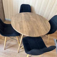 میز نهارخوری ۴ نفره در حد نو