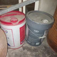 سطل و ۲۰ لیتری