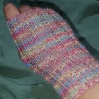 دستکش نیم انگشتی|لباس|فسا, |دیوار