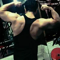 مربی پرورش اندام