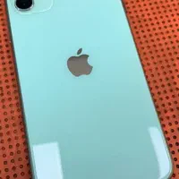 گوشی آیفون ۱۱ نرمال