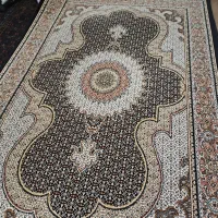 فرش درحد نو فقط چند ماه استفاده شده