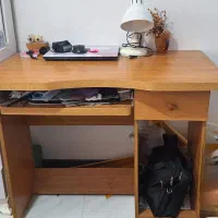 میز تحریر و صندلی