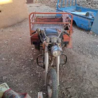 سه چرخ فروشی