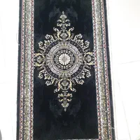 پشتی فرشی در طرح های مختلف|پشتی|بندر انزلی, گلسرخ|دیوار