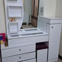 میزآرایشی