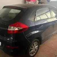 ام وی ام 315 هاچبک
