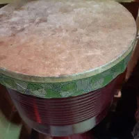 ضرب فلزی|سازهای سنتی|هشتگرد, |دیوار