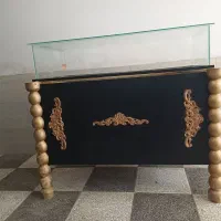 میز ام دی اف پایه ها چوب در حد نو