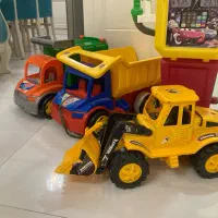 تعدادی اسباب بازی