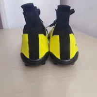 کتونی فوتبال|کیف، کفش، کمربند|خرم‌آباد, |دیوار