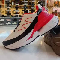 نوزد مدل کتونی  به خاطر تک سایز بودن34 درصدOF