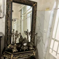 اینه و شمعدان