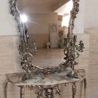 آیینه و شمعدان