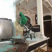 فارسی بر نجاری هیتاچی