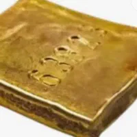 ۳۵ گرم طلا اب شده