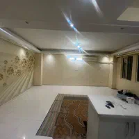 آپارتمان ۸۰ متری ط اول / پارکینگ / ۲ خواب عمارت