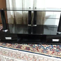 تلویزیون با گیرنده دیجیتال و میز|تلویزیون و پروژکتور|اراک, |دیوار