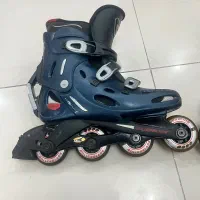 اسکیت رولربیلد rollerblade