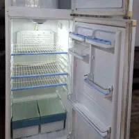 یخچال فریزر نگین|یخچال و فریزر|رشت, دروازه لاکان|دیوار