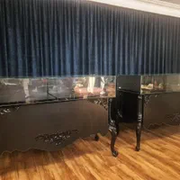ویترین اکسسوری و طلا