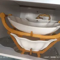 شیرینی خوری و میوه خوری