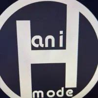 فروشنده با تجربه خانم