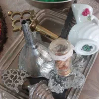منقل واشیا قدیمی|کلکسیون اشیاء عتیقه|اصفهان, عسگریه|دیوار
