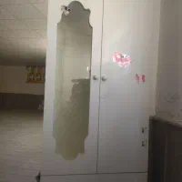 کمد بچه سالم و تمیز