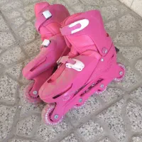 کفش اسکیت سالم