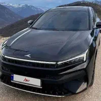 سواری j7
