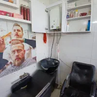 لوازم آرایشگاه با تمام تجهیزات واگذار می گردد|آرایشگاه و سالن‌های زیبایی|میانه, |دیوار