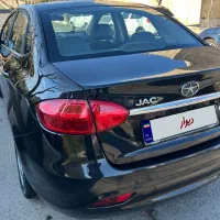 جک j4اتومات مدل ۴۰۲|خودرو سواری و وانت|قم, نخودی|دیوار