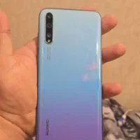 هوآوی y8p حاقظه ۱۲۸ گیگ رم ۶