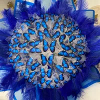 دسته گل غول پیکر پروانه ای