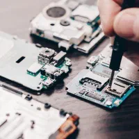 تعمیرات فوری موبایل با ۱۵ سال تجربه|خدمات رایانه‌ای و موبایل|کنگاور, |دیوار