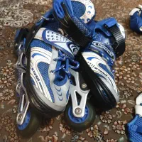 اسکیت کاملا نو سایز ۲۹ تا ۳۳