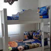 تخت دو طبقه نوجوان و میز تحریر سفارشی