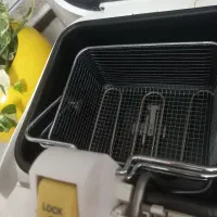 سرخ کن سانی در حد نو|ظروف پخت‌وپز|آمل, |دیوار