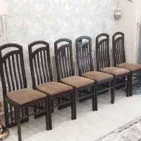 ۶ عدد صندلی ناهارخوری قیمت هر عدد ۱.۵ در حد نو