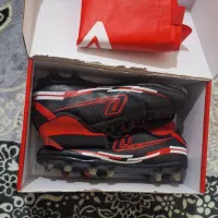 کفش چمن مدل QILOO سایز ۴۲|کیف، کفش، کمربند|یاسوج, |دیوار