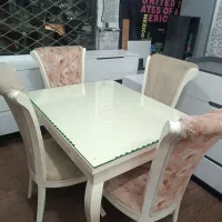 میز غذا خوری