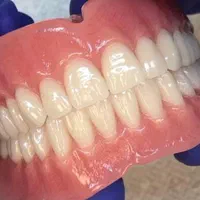 خدمات تخصصی دندانسازی ساخت دندان مصنوعی ژله ای|خدمات آرایشگری و زیبایی|اندیشه, اندیشه فاز ۱|دیوار